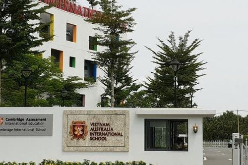 Trường Việt Úc 'đuổi học' hơn 40 học sinh là quyết định phản giáo dục?