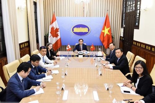 Việt Nam - Canada: Tạo điều kiện cho công dân mỗi nước hồi hương an toàn