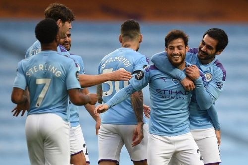 Man City nhấn chìm Newcastle; Quang Hải khiến HLV Park Hang-seo lo lắng