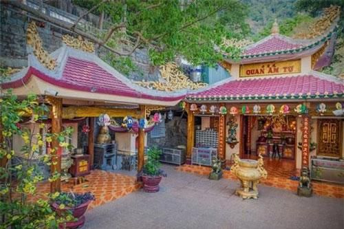 Có gì ở điểm đến linh thiêng nhất Nam bộ?