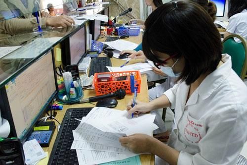 Hơn 450.000 người đã nhận trợ cấp do COVID-19