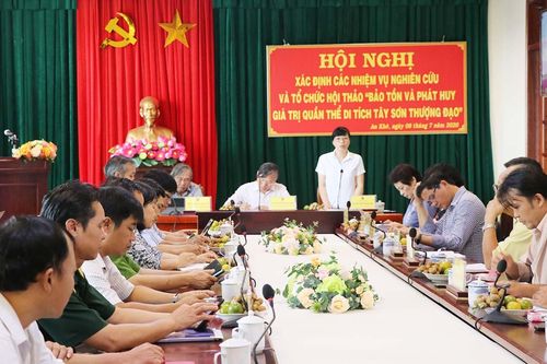 Hội thảo 'Bảo tồn và phát huy giá trị quần thể Di tích Tây Sơn Thượng đạo'