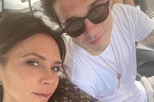 Victoria Beckham tự hào về sự nghiệp nhiếp ảnh của con trai