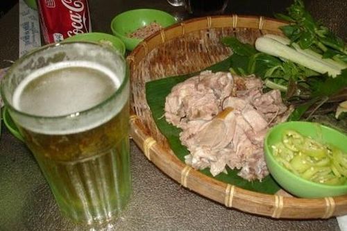 Thanh niên 25 tuổi suýt mất mạng sau bữa ăn tối