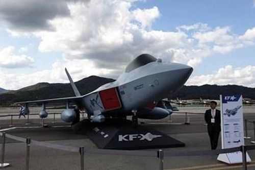 Hàn Quốc bắt đầu lắp ráp nguyên mẫu máy bay chiến đấu nội địa KF-X