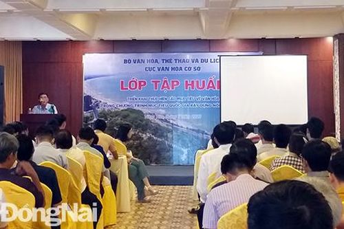Tập huấn triển khai thực hiện mục tiêu về văn hóa trong xây dựng nông thôn mới