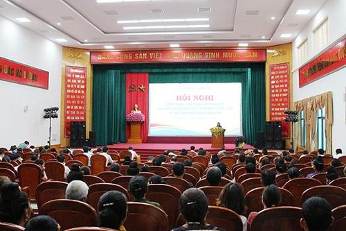 Sơ kết đợt II phát động phong trào thi đua chào mừng Đại hội Đảng các cấp và các sự kiện lớn của Thành phố