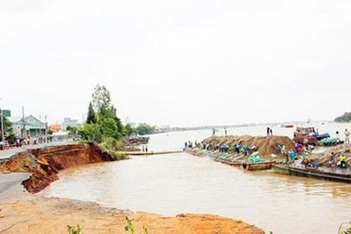 Giải bài toán sạt lở ở Tây Nam Bộ: Truy đúng nguyên nhân, có giải pháp hiệu quả