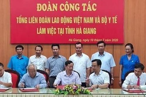 Nhiều đổi mới nâng cao chất lượng khám chữa bệnh ở tuyến y tế cơ sở