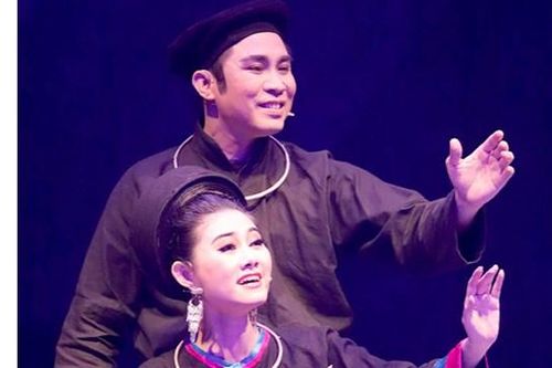 Nghệ sĩ Nam Bắc tái ngộ trong 'Chuyện tình Khau Vai'