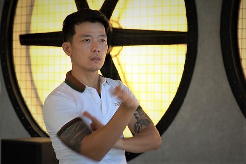 Một buổi tập luyện của võ sư Vịnh Xuân quyền