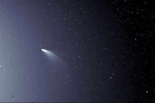 Ngắm sao chổi Neowise 7.000 năm mới bay qua Trái đất
