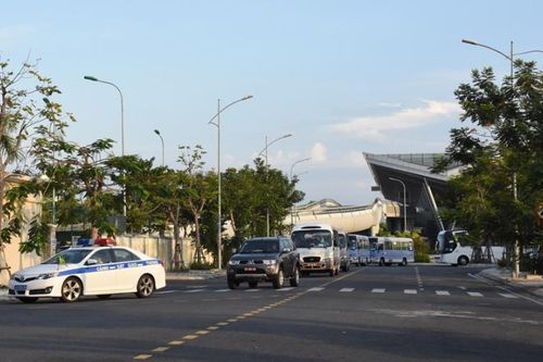 Tiếp nhận, cách ly hơn 240 công dân về từ nước ngoài