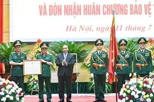 Thủ tướng Nguyễn Xuân Phúc:Xây dựng ngành hậu cần chính quy, hiện đại; bảo đảm thế trận hậu cần nhân dân hiệu quả, vững chắc