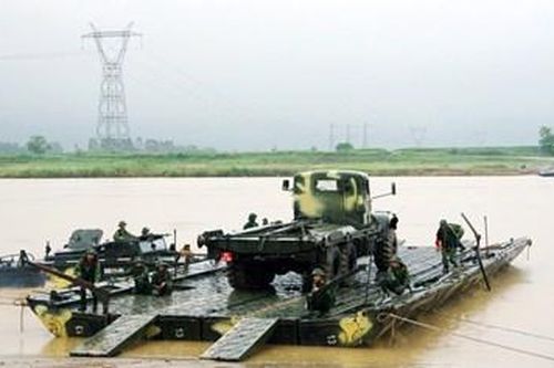 Coi trọng thực hành, gắn với thực tế
