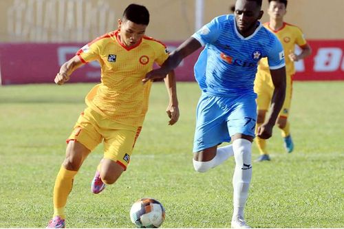 Vòng 9 V.League 2020: Điểm mặt những cặp đấu 'khốc liệt'
