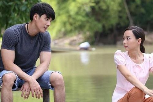 Vợ cay sống mũi khi biết lý do chồng lén lút mang chiếc nồi thủng về nhà mới