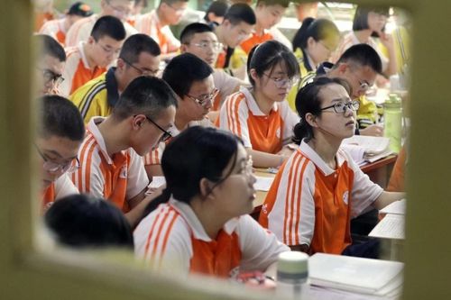 Những số phận bị 'đánh cắp' ở kỳ thi khốc liệt nhất thế giới