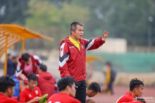 HLV Sông Lam Nghệ An và Hồng Lĩnh Hà Tĩnh nói gì trước trận 'Derby' đầu tiên?