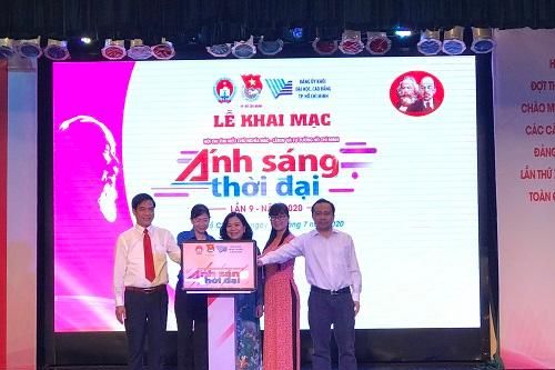 Khởi động Hội thi 'Ánh sáng thời đại' năm 2020