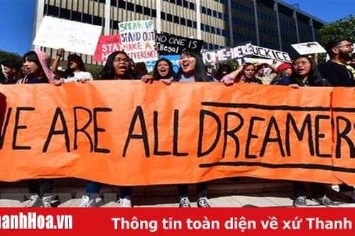 Ông Trump để ngỏ cơ hội trở thành công dân Mỹ cho thế hệ Dreamer