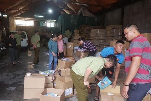 Hà Nội: Thu giữ 27.200 cuốn sách giáo dục bị làm giả