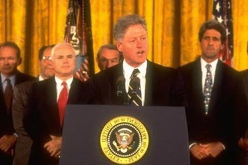 Tổng thống Bill Clinton tuyên bố bình thường hóa quan hệ Mỹ - Việt