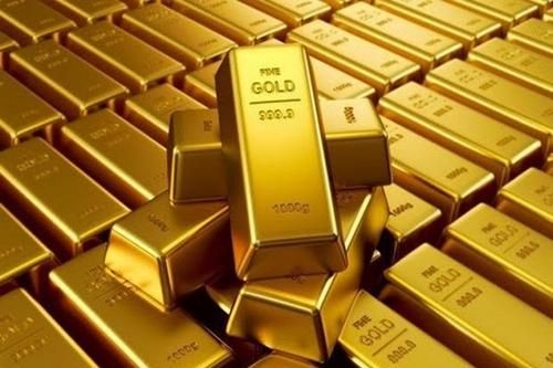 Tiêu dùng trong tuần: Giá vàng cùng trái cây tăng mạnh, trong khi hải sản rớt giá mạnh