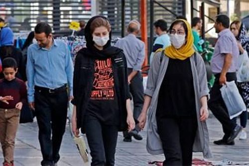Iran đối mặt với thách thức từ cuộc khủng hoảng kép