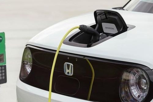 Honda đầu tư vào hãng pin xe điện CATL