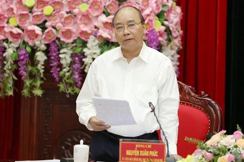 Thủ tướng Nguyễn Xuân Phúc làm việc với cán bộ chủ chốt tỉnh Ninh Bình