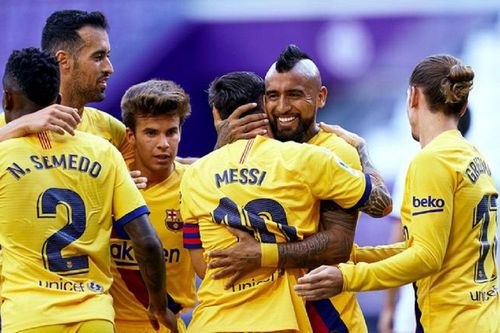 Lionel Messi lại khiến La Liga 'trầm trồ' với kỷ lục mới