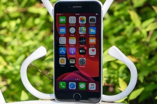 Người dùng iPhone SE 2020 cần thực hiện ngay những điều sau