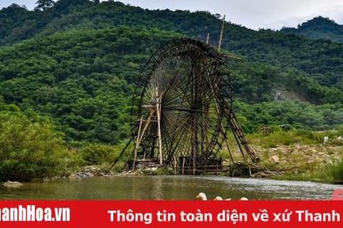Guồng nước 'cứu hạn' đồng ruộng của người Thái