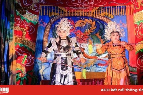 Hát bội ở đình