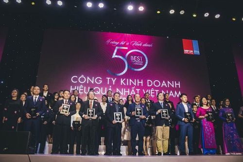 Tập đoàn Đất Xanh lọt Top 50 Công ty kinh doanh hiệu quả nhất Việt Nam năm 2019