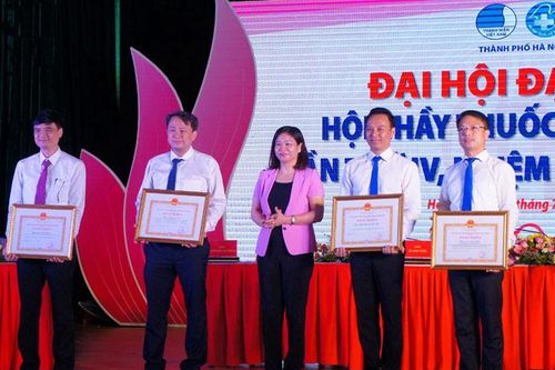 Hội Thầy thuốc trẻ Hà Nội tổ chức đại hội lần thứ IV