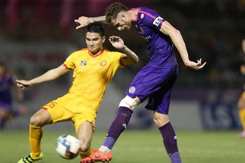 Thắng đậm 3-0 trước Thanh Hóa, Sài Gòn FC đòi lại ngôi đầu bảng