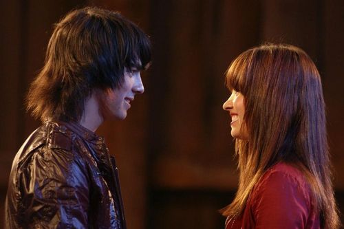 Demi Lovato tiết lộ 'Camp Rock' sẽ trở lại với 'phiên bản người lớn' trong phần 3?