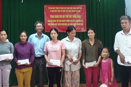 Hơn 2,3 tỷ đồng ủng hộ người nghèo phải di dời khỏi Kinh thành Huế