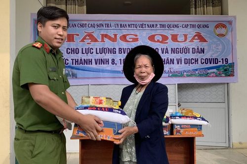 Chiến sĩ thông hiểu địa bàn