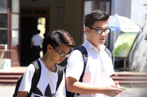 Đề thi Toán vòng 2 Chuyên Khoa học Tự nhiên