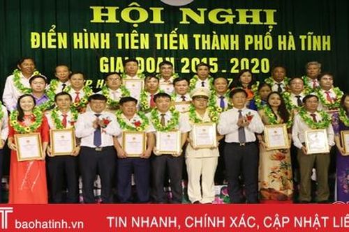 Thành phố Hà Tĩnh vinh danh 57 tập thể, cá nhân điển hình tiên tiến