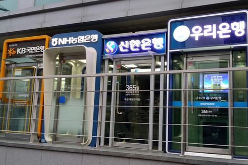 Hàn Quốc bắt đầu siết chặt các tiêu chuẩn cho vay trong quý 3