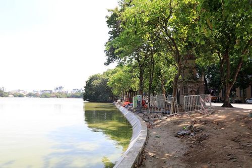 Hà Nội hối hả kè hồ, lát đá tự nhiên, chỉnh trang diện mạo hồ Gươm