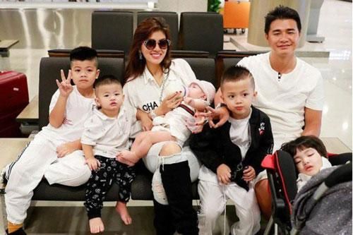 Hết ở cữ, hoa hậu sinh 6 con tiến hành xét nghiệm AND nhận bố, khoe nhan sắc khiến ai cũng ghen tỵ