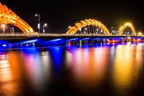 PGS.TS Trần Đình Thiên: Đà Nẵng mới chỉ đáng sống ban ngày, còn đáng ngủ ban đêm!