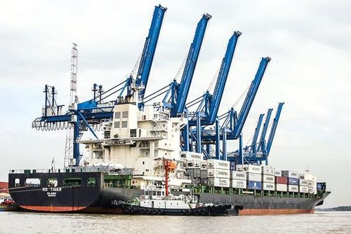 Lo ngại tiền giải cứu vào nơi… có quan hệ