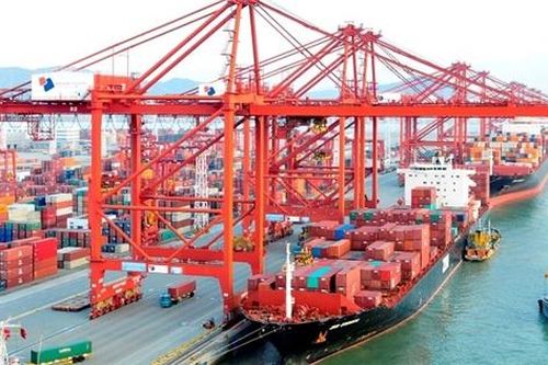 Rủi ro kép cho tăng trưởng kinh tế Việt Nam
