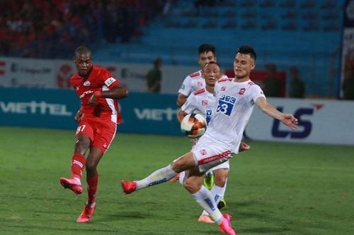Ghi nhận vòng 9 V.League